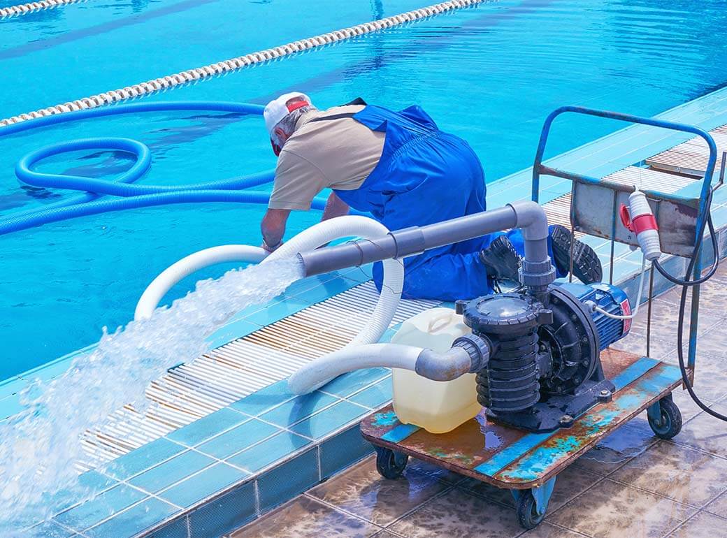 pool cleaning services dfw